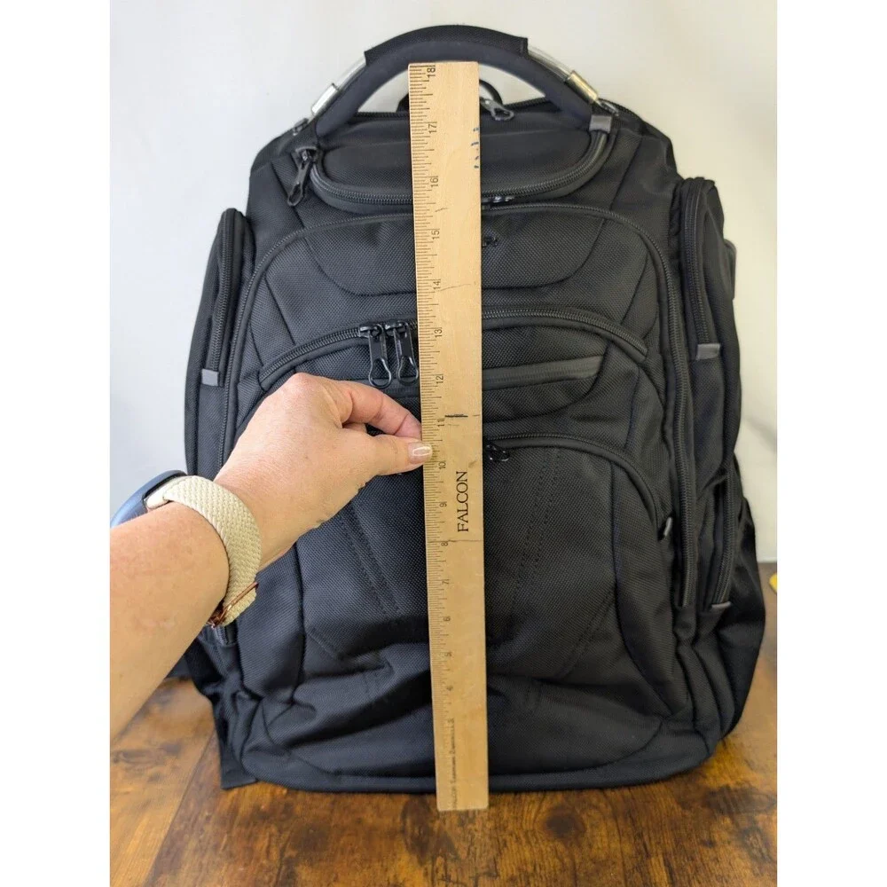 KROSER 17.3 Travel Laptop Backpack XL Heavy Duty USB Charging Port RFID Black